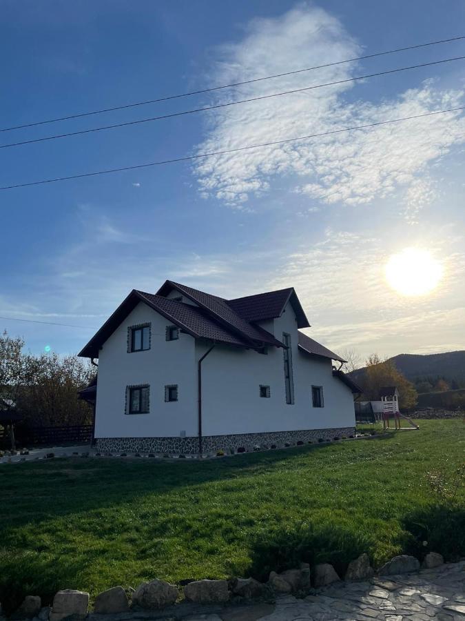 Villa Casa Din Podirei Capu Cîmpului Exterior foto