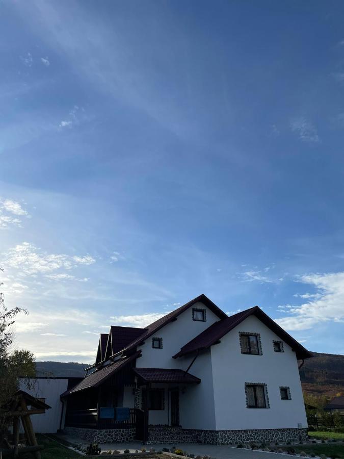 Villa Casa Din Podirei Capu Cîmpului Exterior foto